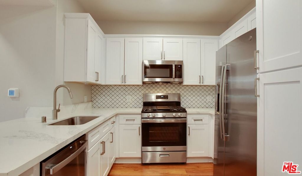 5551 W 6th Street #3-119