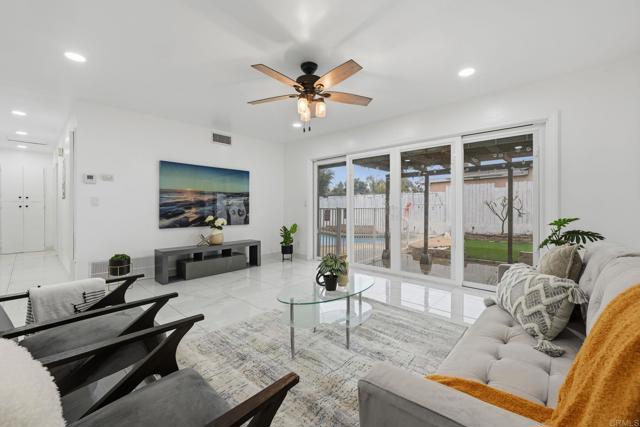 Detail Gallery Image 2 of 40 For 345 S 2nd St, El Cajon,  CA 92019 - 4 Beds | 2 Baths