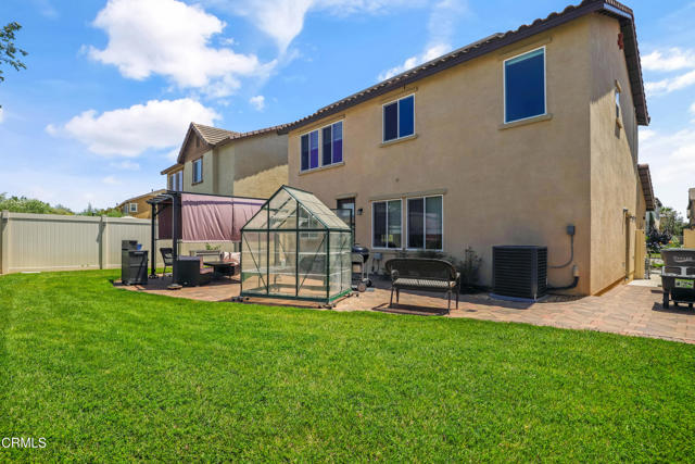 665 Tiber River Way, Oxnard CA: https://media.crmls.org/mediaz/be522074-5dee-4188-bbcd-1b52899f3077.jpg