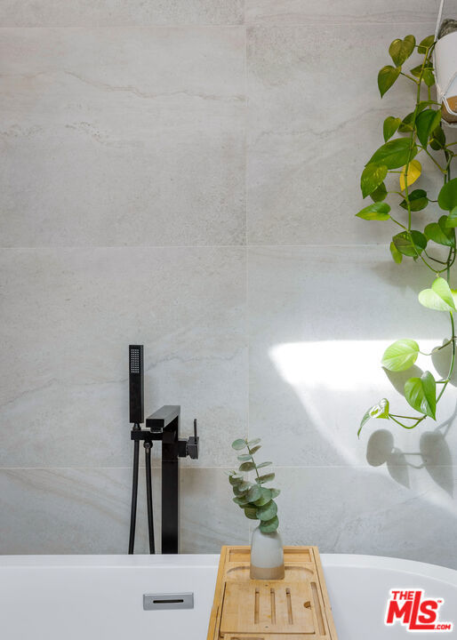 4734 La Villa Marina, Marina del Rey CA: https://media.crmls.org/mediaz/be522600-17cf-4742-8e9a-fe49ee161f55.jpg