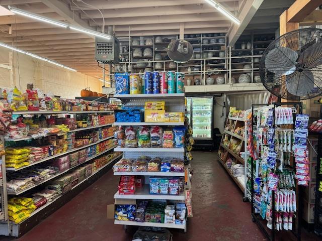 3876 3876 El Camino Real, Palo Alto CA: https://media.crmls.org/mediaz/be537680-a122-4a86-aedc-15c049bbf0dd.jpg