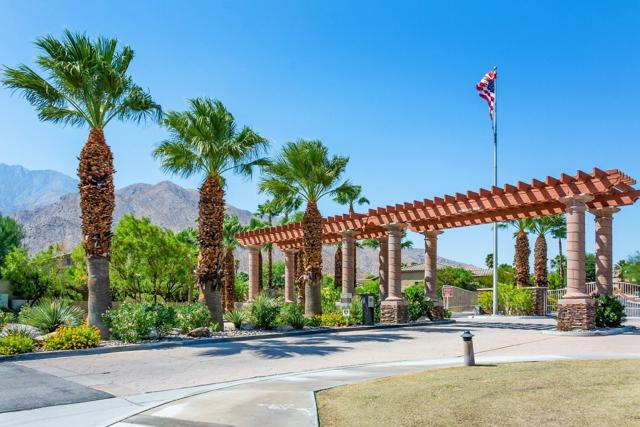 3764 Vista Dunes, Palm Springs CA: https://media.crmls.org/mediaz/be540c2e-4289-4c59-a9c4-99976670e856.jpg