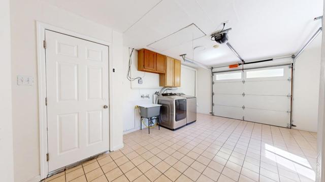 175 G Street, Redwood City CA: https://media.crmls.org/mediaz/be548a04-415a-4caa-8929-0ae9de999944.jpg
