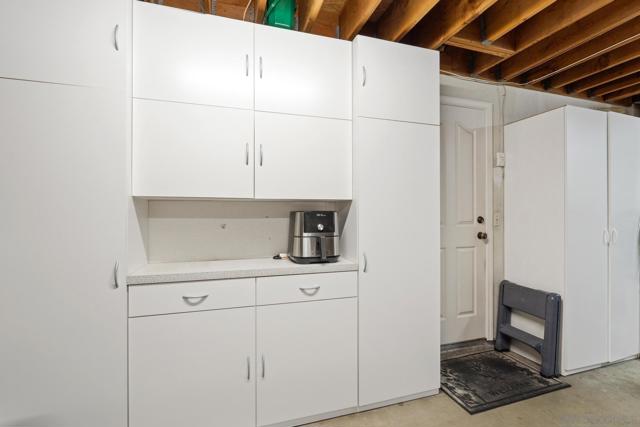 1745 Tamarack Ave, Carlsbad CA: https://media.crmls.org/mediaz/be5590f3-38ec-417c-b971-9b00cf62b5f1.jpg