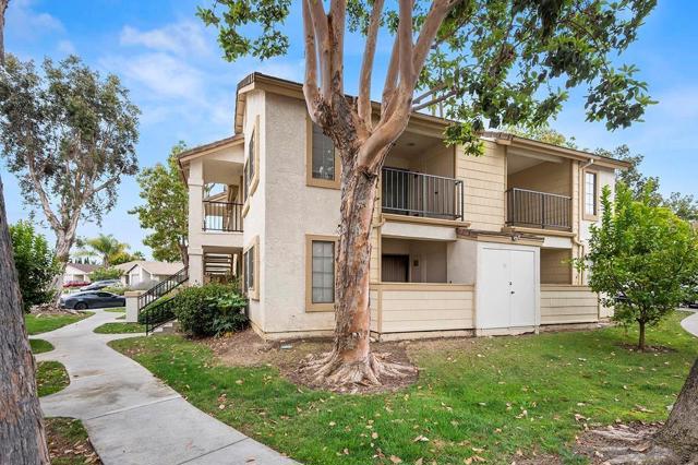 8574 Summerdale Road, San Diego CA: https://media.crmls.org/mediaz/be55f94f-1ed6-4672-a544-6ec94fdd0694.jpg