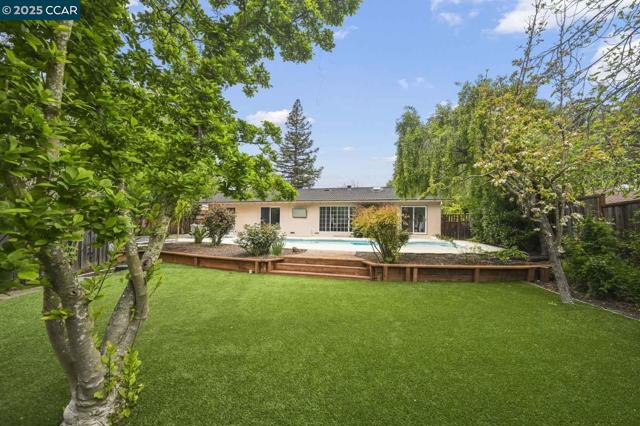 3231 Quandt Rd, Lafayette CA: https://media.crmls.org/mediaz/be568c83-10f9-47b0-adf9-0ae0ec6d60b1.jpg