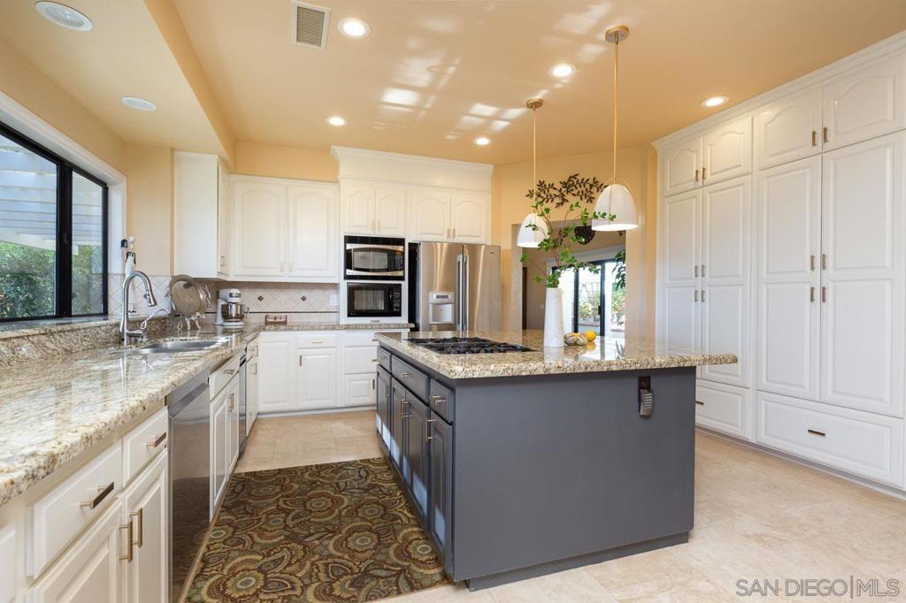 13012 Solera Way - photo 14