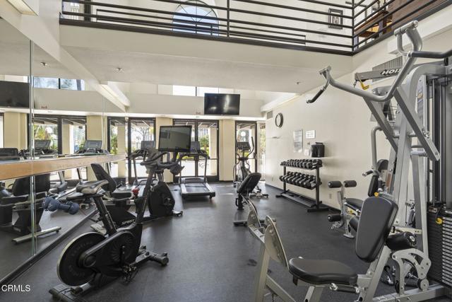 273 Camino Toluca, Camarillo CA: https://media.crmls.org/mediaz/be5769a3-dd23-461f-b913-e979ae05980c.jpg