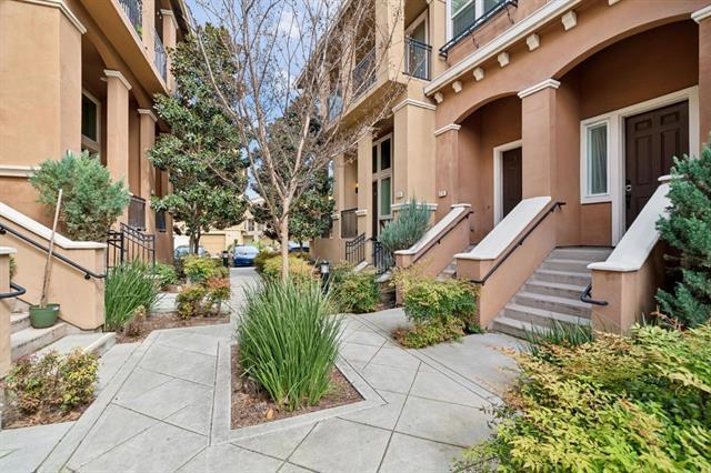 276 Currlin Circle, Milpitas CA: https://media.crmls.org/mediaz/be576cd3-4eb7-4234-b625-2df52d1d7b6d.jpg