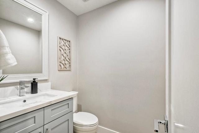 10265 Aviary Drive, San Diego CA: https://media.crmls.org/mediaz/be585f07-1de6-4d7c-916e-cbe7decce14f.jpg