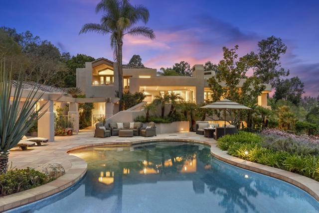 17037 El Mirador, Rancho Santa Fe CA: https://media.crmls.org/mediaz/be58dece-8674-43d2-b83c-79c56f7d94e2.jpg