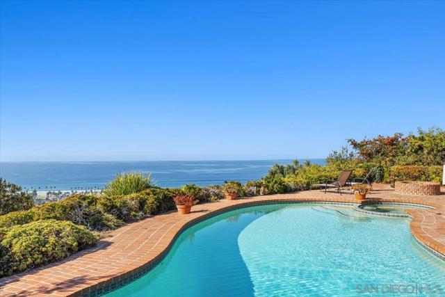 8294 Prestwick Dr, La Jolla CA: https://media.crmls.org/mediaz/be59865c-8e20-4904-88cd-95e8cd50a3ea.jpg