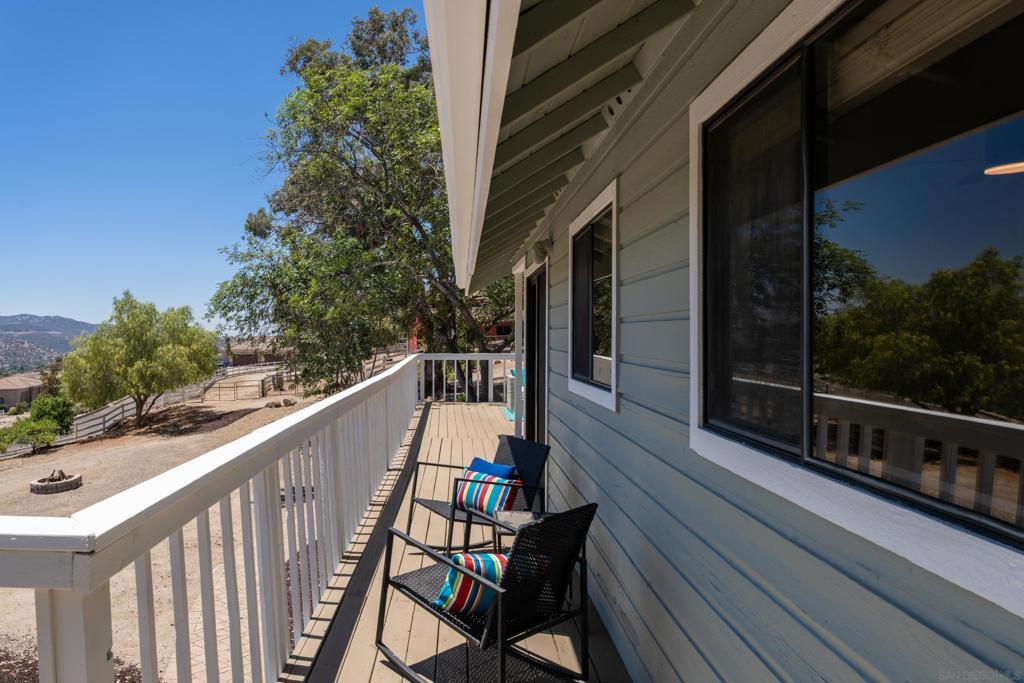 MLS #250034940SD img 30