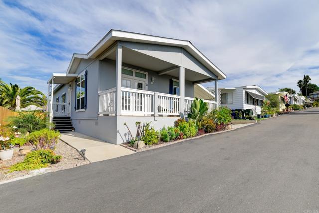 Detail Gallery Image 24 of 25 For 718 Sycamore Ave #14,  Vista,  CA 92083 - 3 Beds | 2 Baths