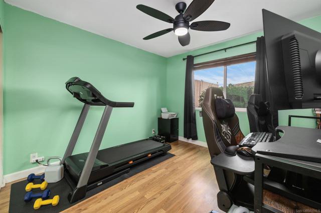 2914 Elm Tree Ct, Spring Valley CA: https://media.crmls.org/mediaz/be5b9f62-fe51-4957-b254-d62bcaeefe98.jpg
