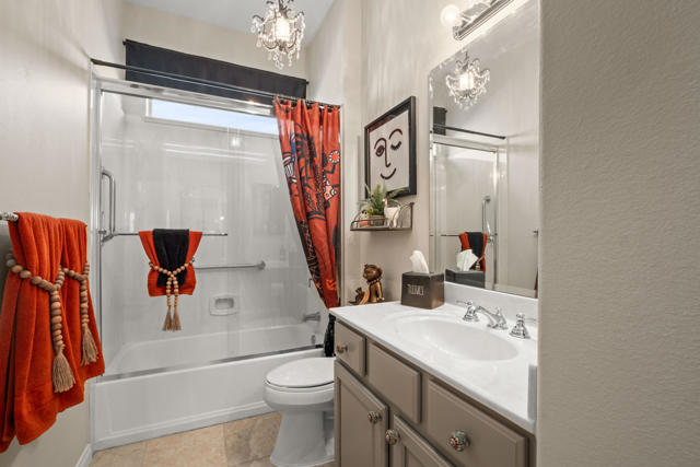 80166 Avenida Aliso, Indio CA: https://media.crmls.org/mediaz/be5ba838-3bed-44e1-87df-93bff93402ef.jpg