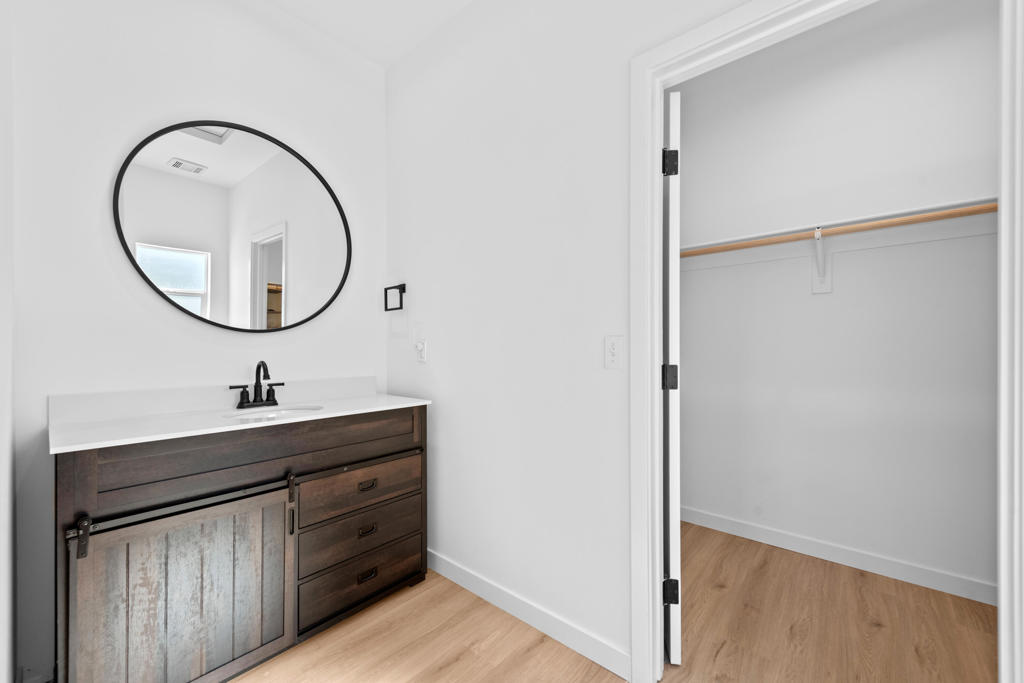 MLS #219138214DA image #16