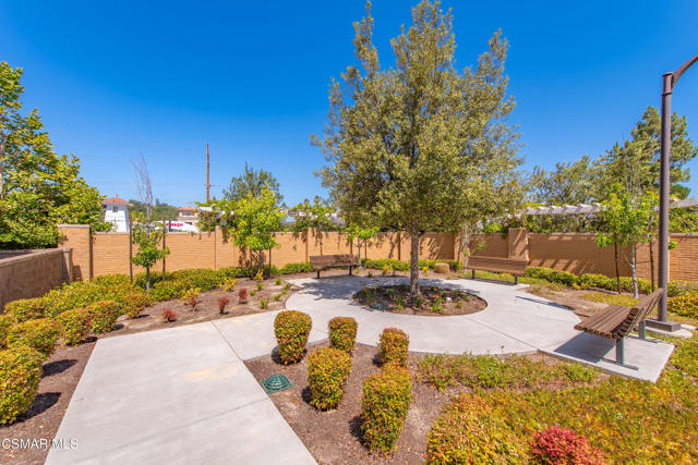 1830 Poppy Drive, Simi Valley CA: https://media.crmls.org/mediaz/be5d7bf8-0664-48ce-9621-a55bfc114cf8.jpg