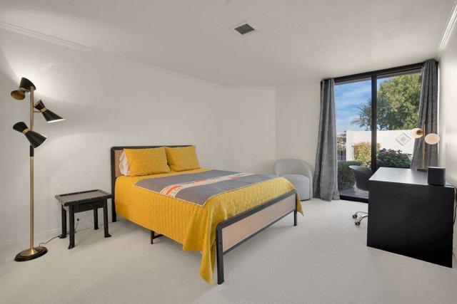 Image 15 of 38 For 75798 Vista Del Rey