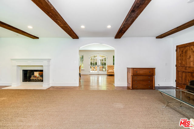 334 S Westgate Avenue, Los Angeles CA: https://media.crmls.org/mediaz/be5db87e-ff46-4201-abb4-1927dbfe938a.jpg