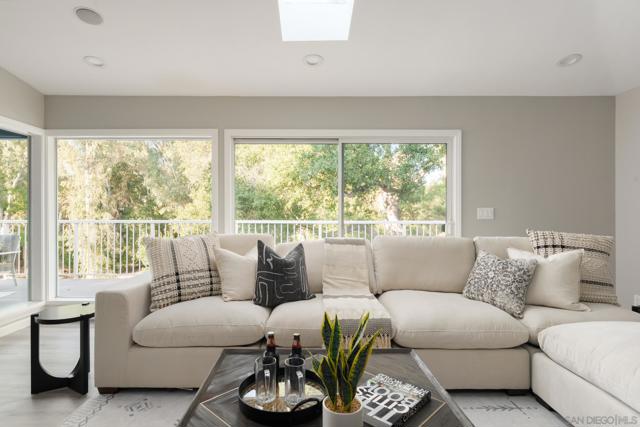 13664 Jack Rabbit Rd, Poway CA: https://media.crmls.org/mediaz/be5e27cf-a988-47b8-b259-f559fbff1d7f.jpg