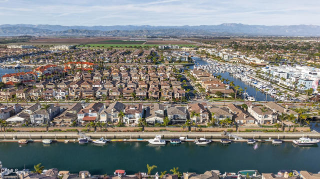 Detail Gallery Image 45 of 59 For 4045 Harbour Island Ln, Oxnard,  CA 93035 - 5 Beds | 3 Baths