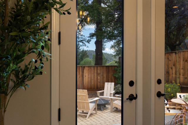 5 Tuscany Court, Scotts Valley CA: https://media.crmls.org/mediaz/be62529b-9b18-420d-a181-a75aa6ec9a86.jpg