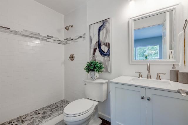 3415 Spring Creek Lane, Milpitas CA: https://media.crmls.org/mediaz/be6253f4-b102-4d1d-86fa-0aa787e8cff5.jpg