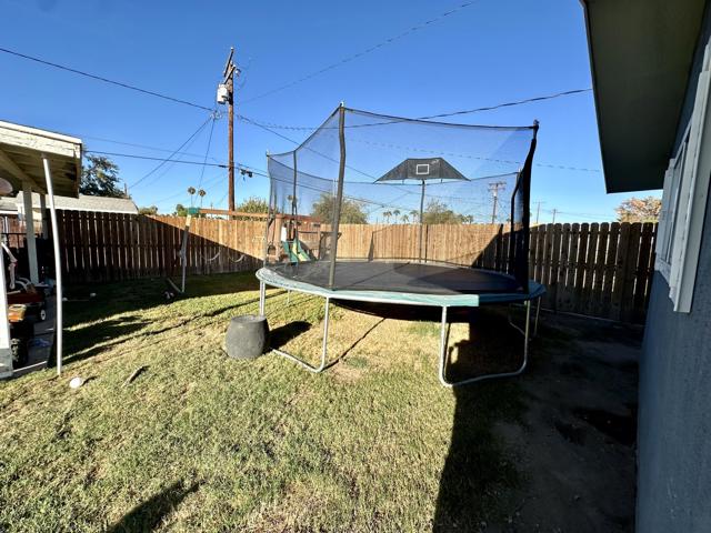 943 E Murphy Street, Blythe CA: https://media.crmls.org/mediaz/be62599f-5c83-435e-823f-eea3a9cfe774.jpg