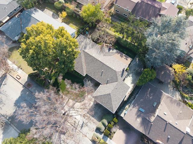 5212 Country Lane, San Jose CA: https://media.crmls.org/mediaz/be639aa2-c50b-4935-8af3-109c01abcdf2.jpg