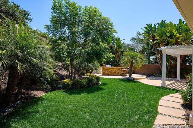 Image 0 of 49 For 6942 Amber Lane