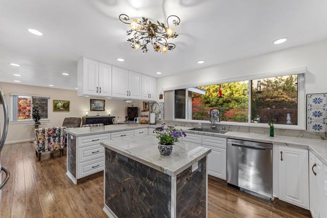 Detail Gallery Image 16 of 68 For 4029 Carpenter Ln, La Mesa,  CA 91941 - 3 Beds | 2 Baths