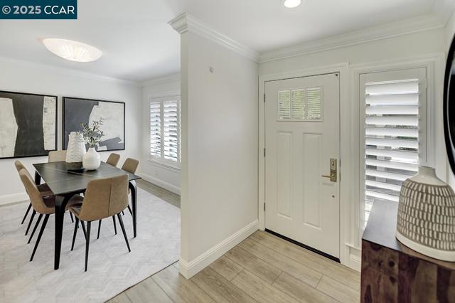 2607 Saklan Indian Dr, Walnut Creek CA: https://media.crmls.org/mediaz/be652630-09f1-446c-9ef9-2f32942d28ae.jpg