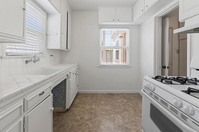 210 S 2nd Street, King City CA: https://media.crmls.org/mediaz/be6533bf-a41c-422d-9ba4-e33b2dce01dd.jpg