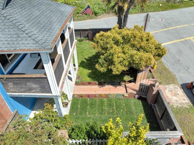 Image 52 of 63 For 61 Ocean Street