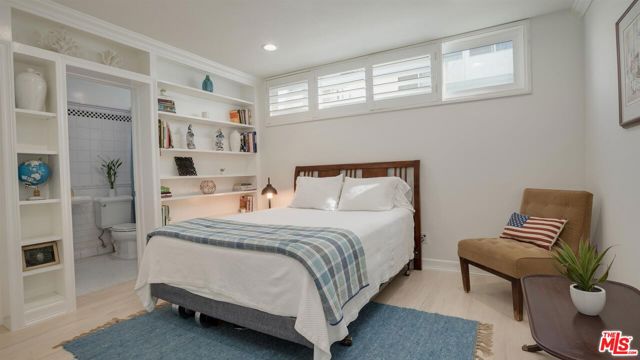 1144 17th Street, 11 photo 10