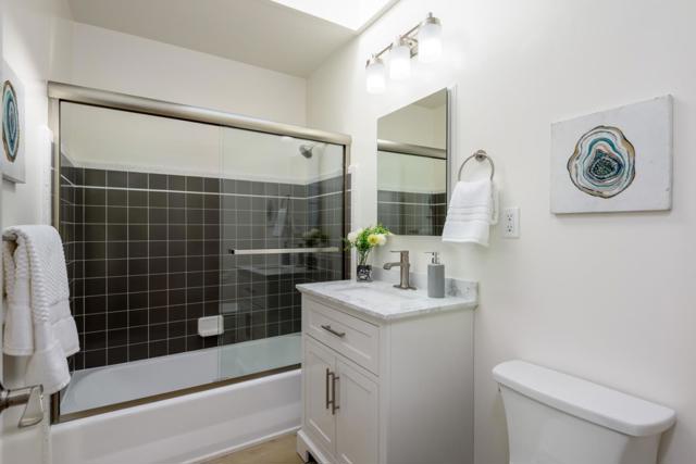 4 Royce Way, Daly City CA: https://media.crmls.org/mediaz/be65f7de-da7f-430a-aad4-a7d5cacf44d6.jpg