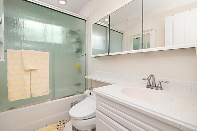 Detail Gallery Image 23 of 30 For 12941 via Esperia, Del Mar,  CA 92014 - 2 Beds | 1 Baths