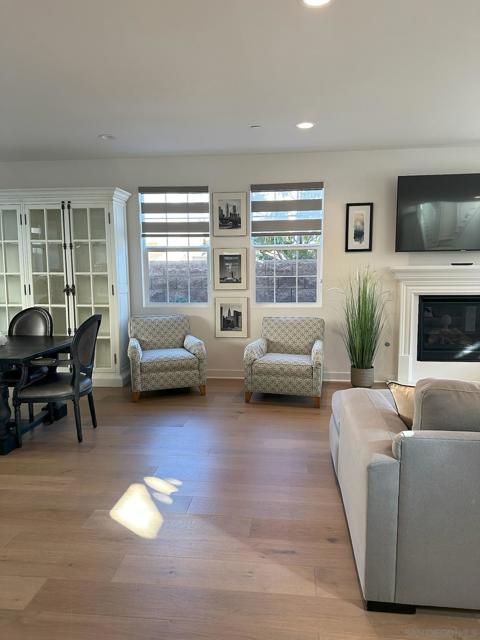 8005 Chalet Ln, Garden Grove CA: https://media.crmls.org/mediaz/be664347-78f8-4df7-85a1-7b1f58ff4197.jpg