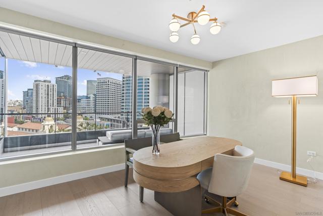 888 W E Street, San Diego CA: https://media.crmls.org/mediaz/be66455c-0d3a-4c6e-98f3-9344cc1fc4ea.jpg