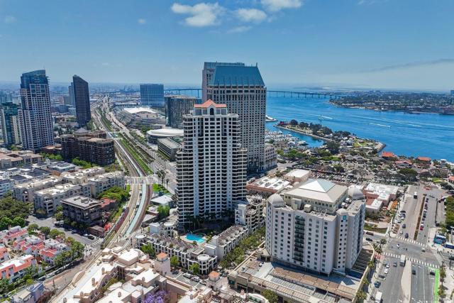 700 W Harbor Dr, San Diego CA: https://media.crmls.org/mediaz/be66e957-a156-4520-8fbe-b99a6fdfa508.jpg