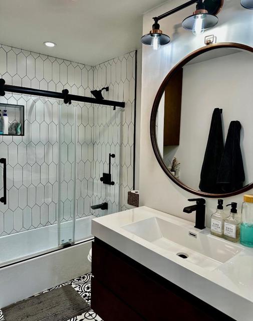 974 Peninsula Avenue, San Mateo CA: https://media.crmls.org/mediaz/be68ee79-3dfa-4674-a89d-e034c2ffbb1c.jpg