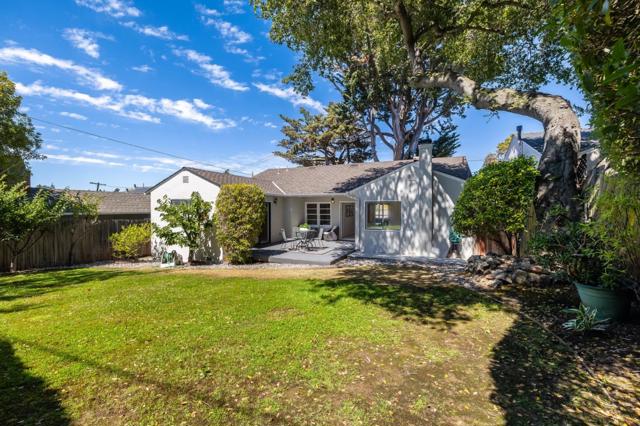 1224 Tilia Street, San Mateo CA: https://media.crmls.org/mediaz/be694c13-f7ee-4f58-a022-8ac94eace029.jpg
