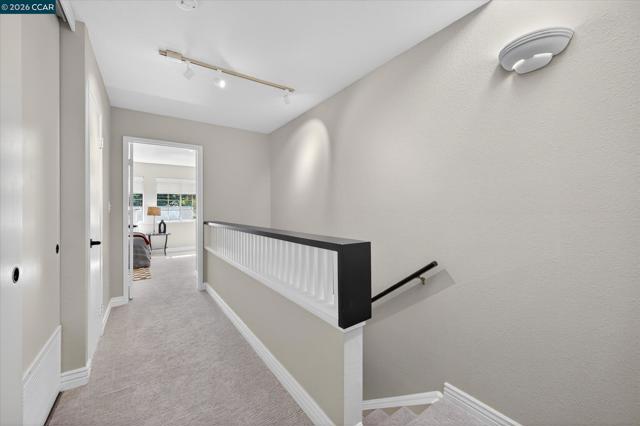 Image 17 of 30 For 1358 Walden Rd