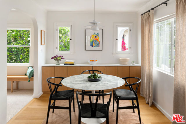 1309 Keniston Avenue, Los Angeles CA: https://media.crmls.org/mediaz/be6ae90d-d794-4e36-ba8a-ac55cc0a617e.jpg
