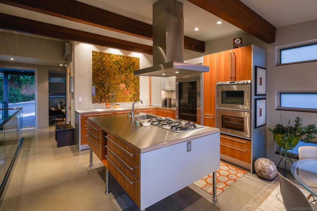 MLS #250030529SD img 6