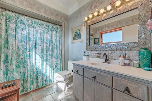 4355 Opal Cliff Drive, Santa Cruz CA: https://media.crmls.org/mediaz/be6bd5c9-082d-4dd9-b78b-075845f5d57d.jpg