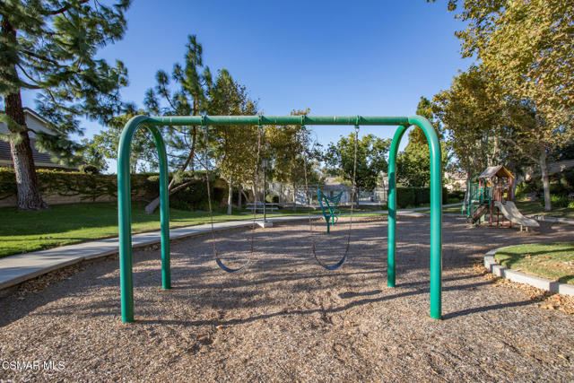 13100 View Mesa Street, Moorpark CA: https://media.crmls.org/mediaz/be6c63a6-c86e-45d4-99f8-3b58adf17be7.jpg