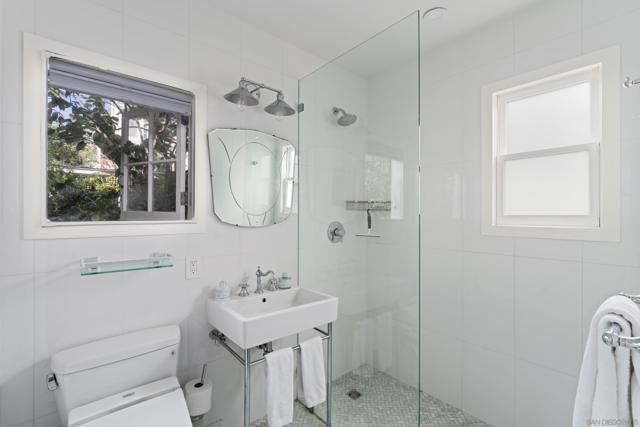 3130 2nd Ave, San Diego CA: https://media.crmls.org/mediaz/be6ce974-b168-4dba-b086-ed977f9b4110.jpg