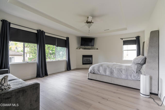 5314 Via Dolores, Newbury Park CA: https://media.crmls.org/mediaz/be6d9564-1944-4909-b176-5f6c3b9c01db.jpg